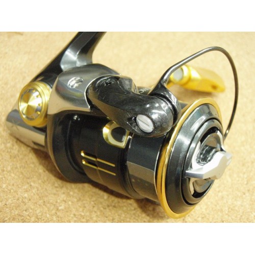 Катушка Shimano 12 Vanquish Limited Edition C2000HGS Катушка Shimano 12 Vanquish Limited Edition C2000HGS